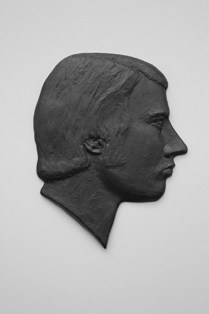 Bild - Modelliertes Flachrelief in Bronze gegossen